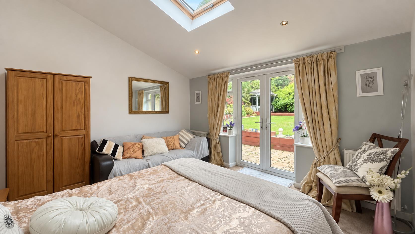 Bradwell Road, Loughton, Milton Keynes